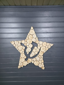 Панно из можжевельника "Знак СССР"